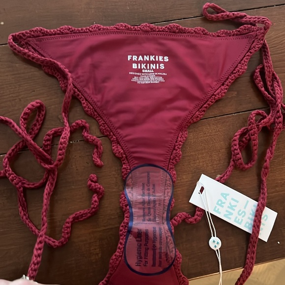 Frankie’s Bikini bottom NWT size Small. Mackenzie crochet bottom. Red - Picture 2 of 4